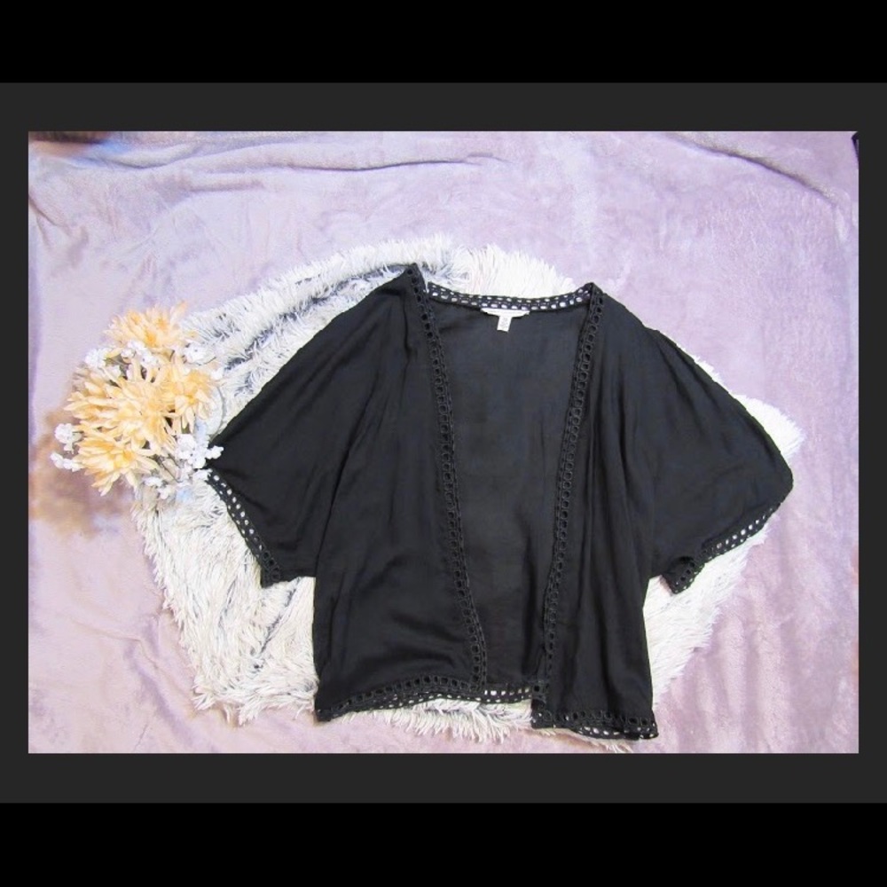 Black kimono